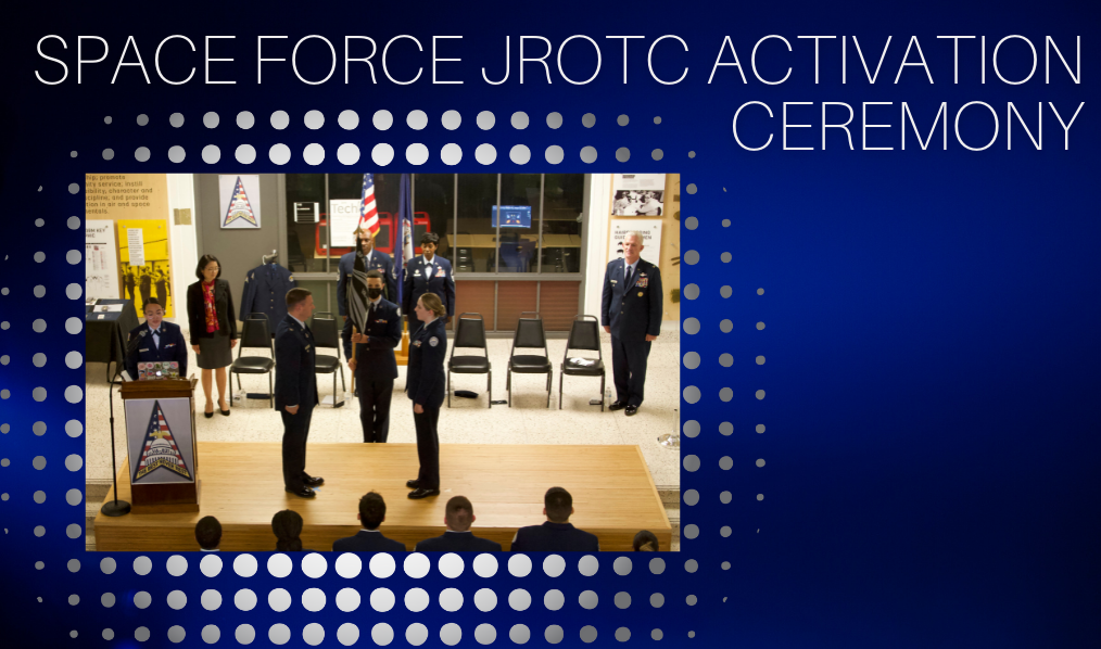 Ativação do JROTC da Força Espacial no Centro de Carreira em 17 de maio